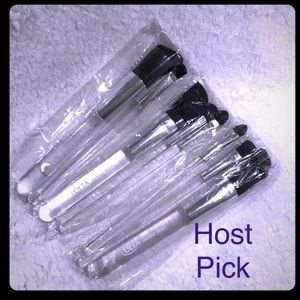 Makeup Brush Set 3 Brushes NWT